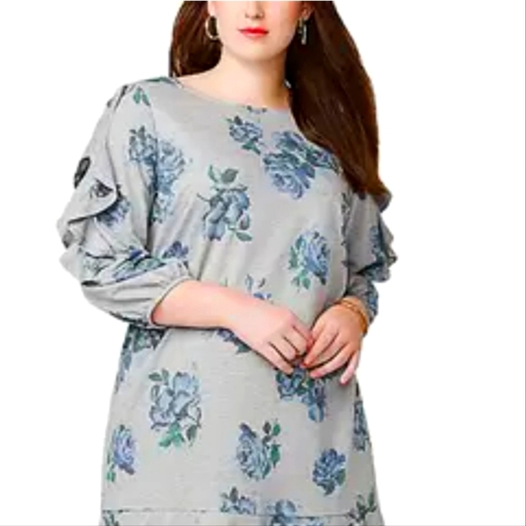 Westport Dresses & Skirts - Westport Women's Floral Knee-length Dress